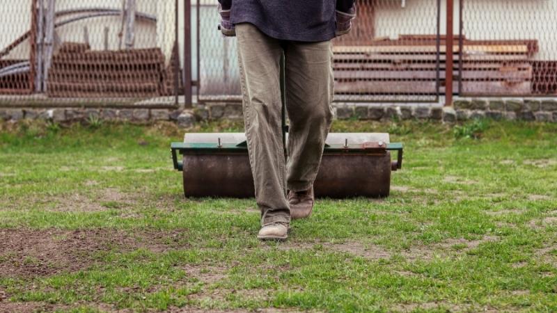 image of plastic lawn roller