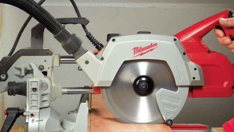 Red mitre saw