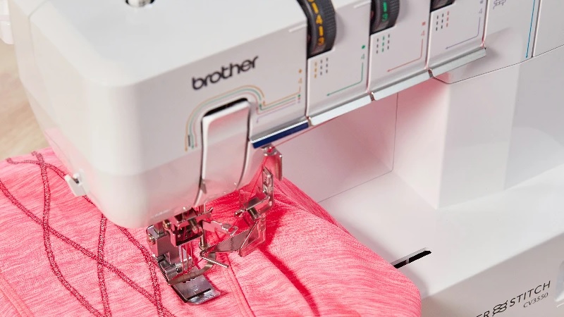 Cover stitch sewing machine