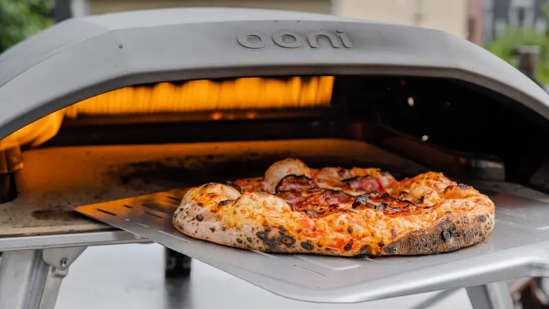 Pizza oven