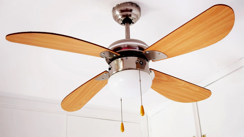 Ceiling cooling fan