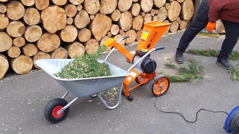 Garden shredder machine