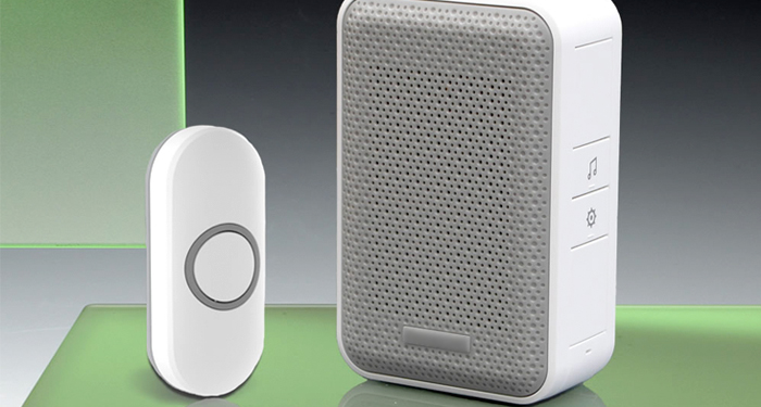 Portable wireless doorbell