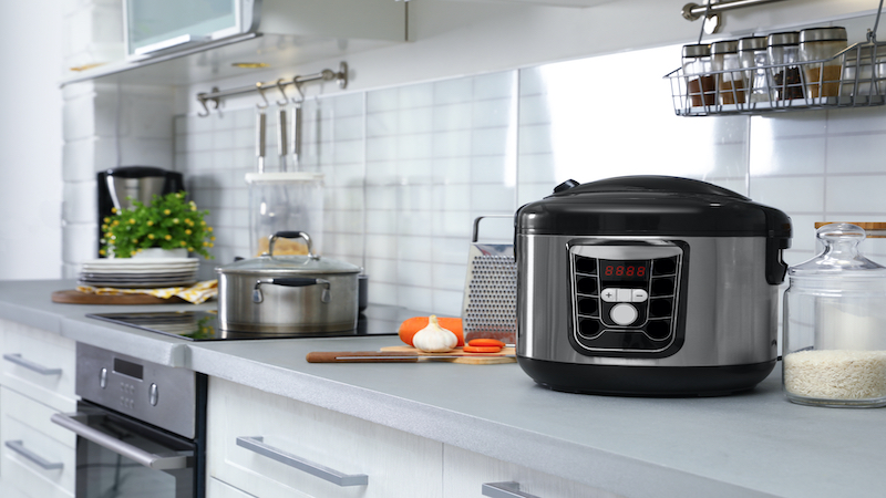 rice cooker on kitchen counter