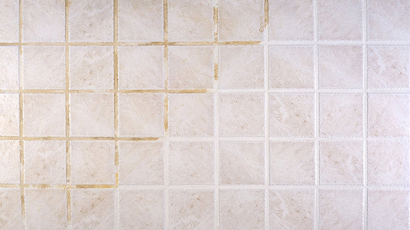Cleaning shower grout