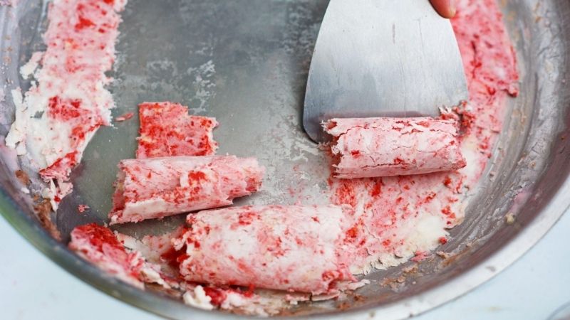 Thai rolled ice cream maker